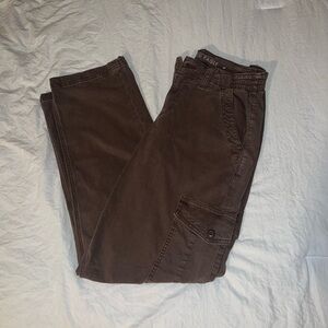 NEW American Eagle Stretch Curvy Cargo Straight Pant Size 6